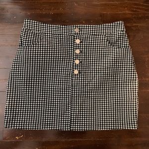 Gingham style mini skirt